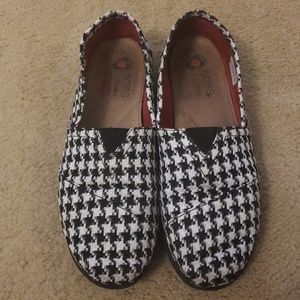 Houndstooth Bobs